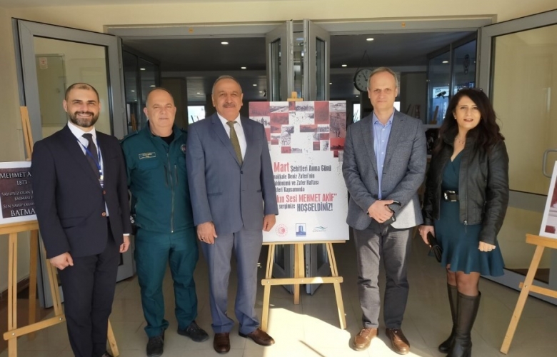 "HALKIN SESİ MEHMET AKİF" TEMALI FOTOĞRAF SERGİSİ KEPEZ LİMANINDA AÇILDI