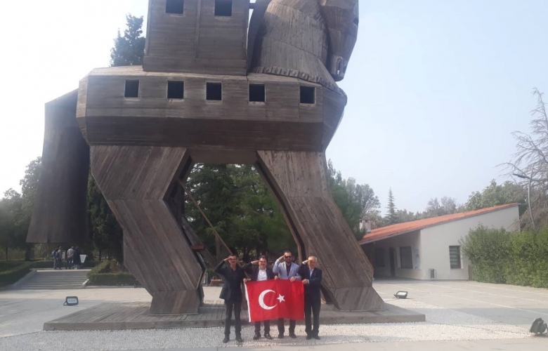 TROİA' DAN KAHRAMAM MEHMETÇİKLERE ASKER SELAMI