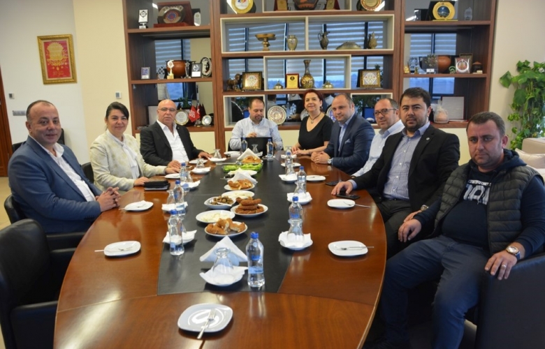 İSKENDEROĞLU ÇTSO YÖNETİM KURULUNU ZİYARET ETTİ