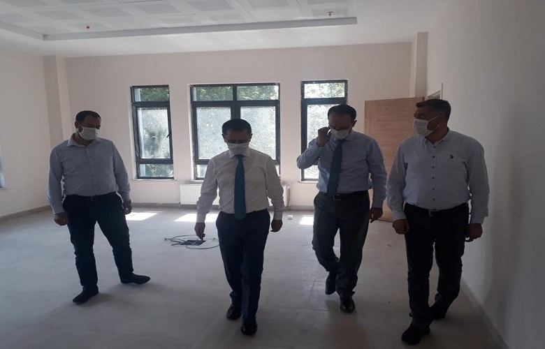 BAYRAMİÇ HÜKÜMET KONAĞI’NDA ÇALIŞMALAR DEVAM EDİYOR