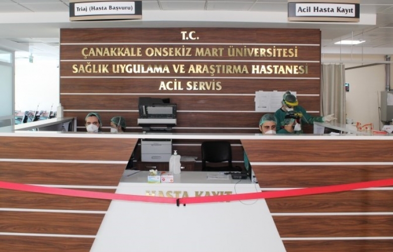COVİD-19 TANILI 4 HASTA ÇANAKKALE PANDEMİ HASTANESİNDEN TABURCU OLDU