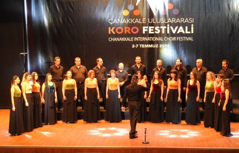 ÇANAKKALE ULUSLARARASI KOROLAR FESTİVALİ SONA ERDİ