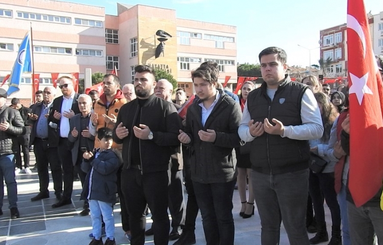 ÇANAKKALE İDLİB ŞEHİTLERİ İÇİN YÜRÜDÜ 