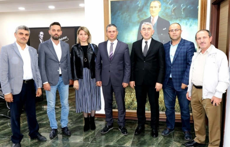 AK PARTİDEN KARADUMAN’ A HAYIRLI OLSUN ZİYARETİ