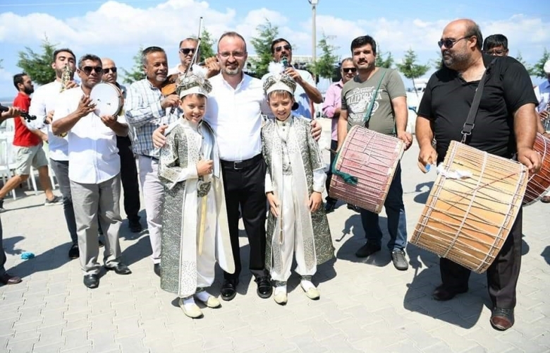 KIZILAY' DAN TURAN'A TEŞEKKÜR