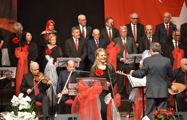 2019' UN SON TÜRK HALK MÜZİĞİ KONSERİNDE ATATÜRK' ÜN SEVDİGİ SARKILAR SESLENDİRİLDİ