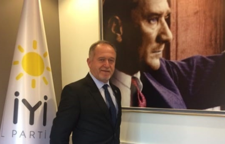 İYİ PARTİ İL BAŞKANLIĞININ YENİ YIL KUTLAMA MESAJI