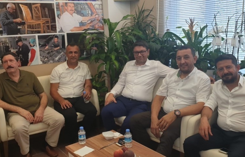 ÜNAL  “BU KUTSAL TOPRAKLARI,BİRBİRİMİZLE KAVGA EDER GİBİ YOK ETMEMELİYİZ”