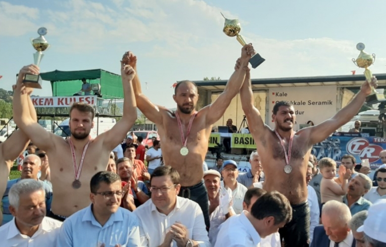 ÇAN ER MEYDANI' NIN BAŞPEHLİVANI ALİ GÜRBÜZ OLDU