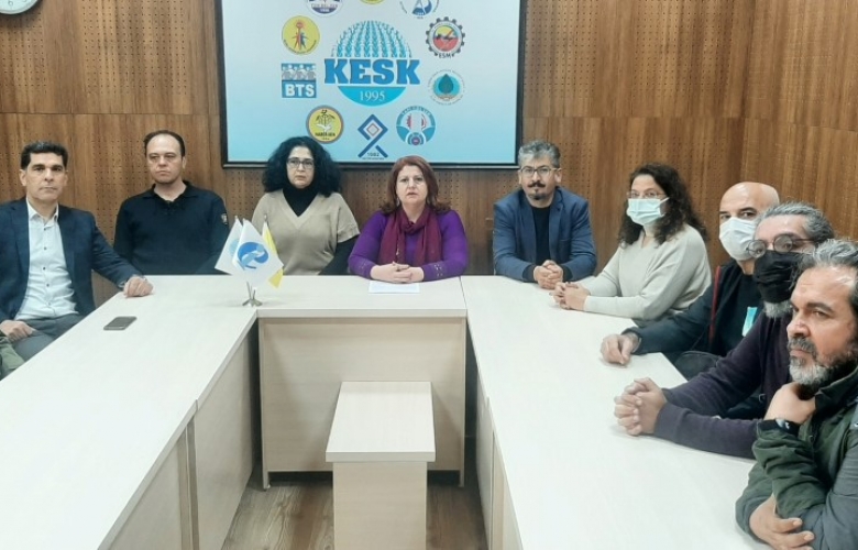 YEŞİL “HAKKIMIZI ARAMAK İÇİN MEYDANLARA İNİYORUZ”