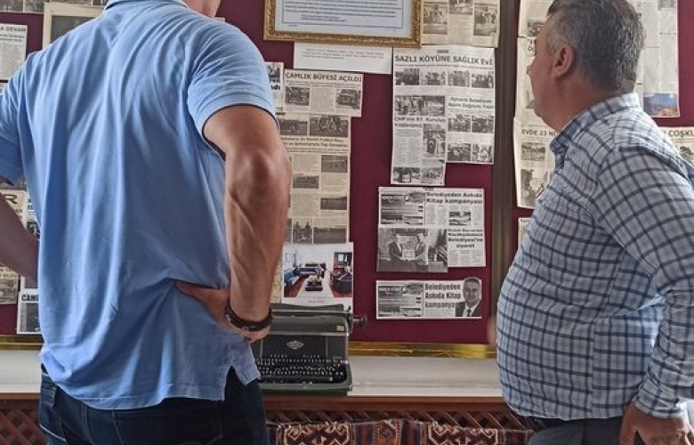 SADETTİN SARAN' DAN AYVACIK BELEDİYESİNİ ZİYARET 