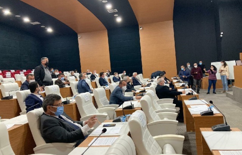 ÇANAKKALE İL GENEL MECLİSİNDE KATİP ÜYELİKLERİ VE ENCÜMEN ÜYELERİ PAYLAŞILDI