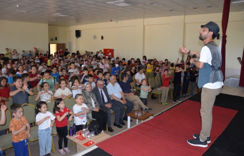 LAPSEKİ BELEDİYESİ’NDEN ÇOCUK OYUNLARI VE KUKLA FESTİVALİ