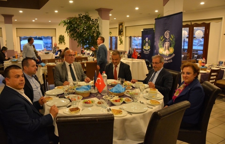 Çanakkale Ticaret Borsası Gelibolulu üyeleriyle iftar yemeğinde buluştu