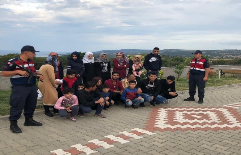 46 AFGANİSTAN VE 32 SURİYE UYRUKLU YAKALANDI