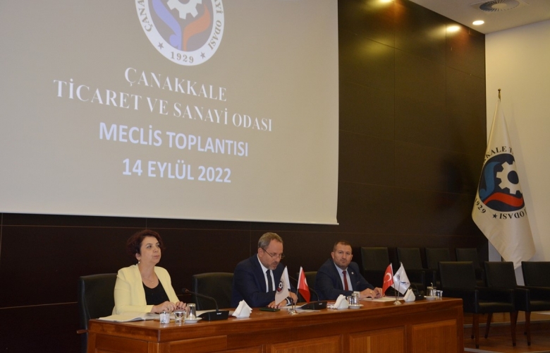 OKYAY: “İHRACATI DESTEKLEYEN SEKTÖRLERDE YERLİLEŞMEYE İHTİYAÇ VAR”