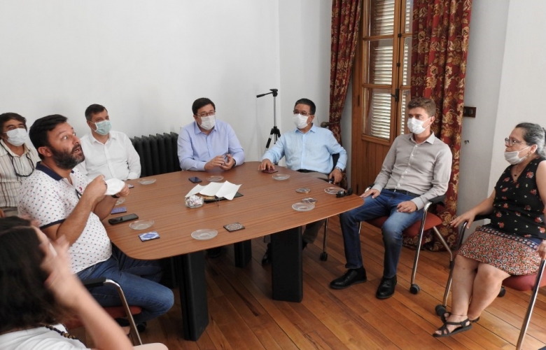 ERKEK “ GÜÇLÜ SİVİL TOPLUM ÖRGÜTLERİ DEMOKRASİ AÇISINDAN ÇOK ÖNEMLİ”