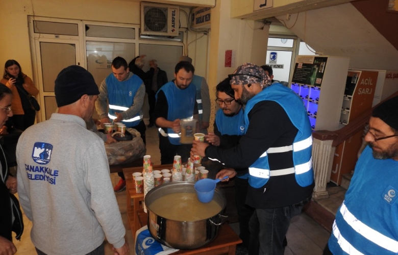ÇANAKKALE BEŞİR DERNEĞİNDEN “21 MART DOWN SENDROMLULAR GÜNÜ” ETKİNLİĞİ