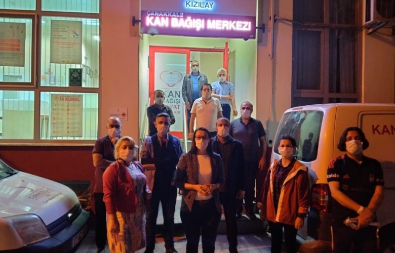 ÇANAKKALE GELECEK PARTISI TEŞKİLATINDAN KAN BAĞIŞI ETKİNLİĞİ