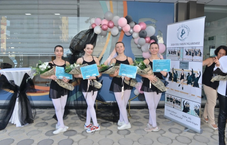 ESRA YURTTUT BALE VE DANS KURSU  İLK MEZUNLARINI VERDİ