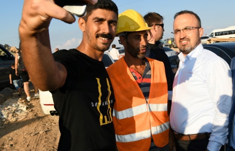 TURAN “ÜLKELERİN EKONOMİK DİREĞİNİ İŞÇİ VE EMEKÇİLER OLUŞTURUYOR"