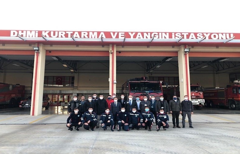 VALİ AKTAŞ, DHMİ KURTARMA VE YANGIN İSTASYONUNU ZİYARET ETTİ